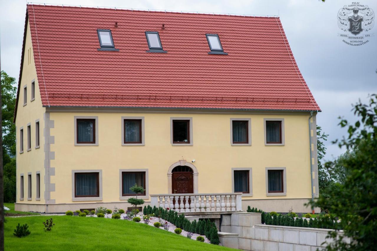 Palac Lubiechowa-Jelenia Gora- Riesengebirge Exterior photo